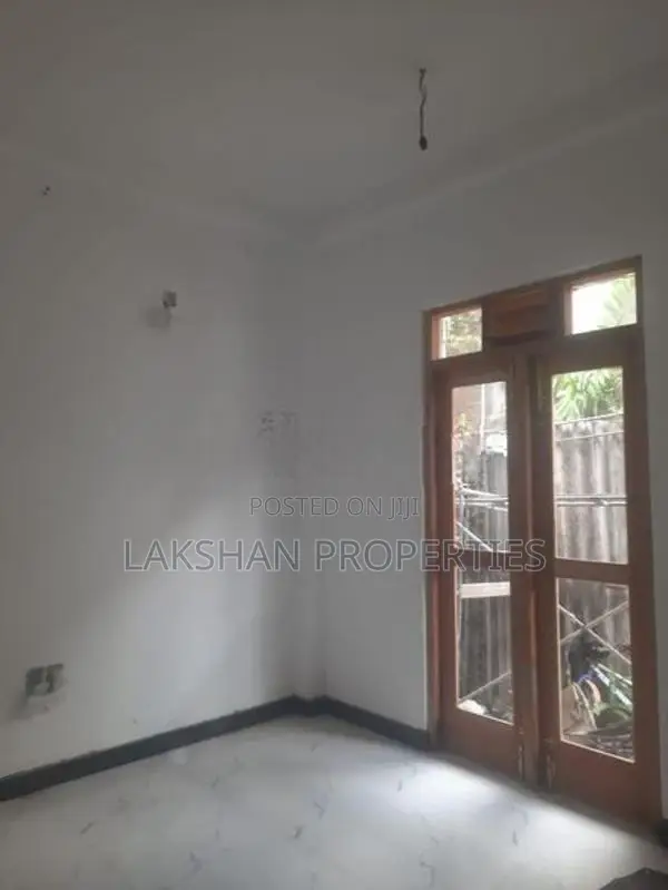 Ground Floor House For Rent In Boralesgamuwa Lake Road
