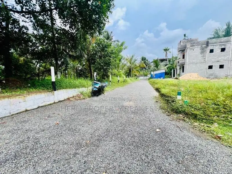 (NSS1048)හතරැස් වටිනා බිම් කොටසක් කොට්ටාව රුක්මලෙ ප්‍රදේශයෙන් විකිනීමට