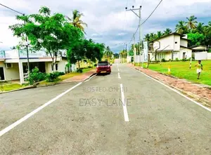 Prime Land for Sale in Kahathuduwa