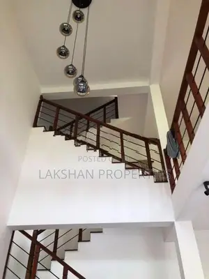 Two Story House For Rent In Piliyandala