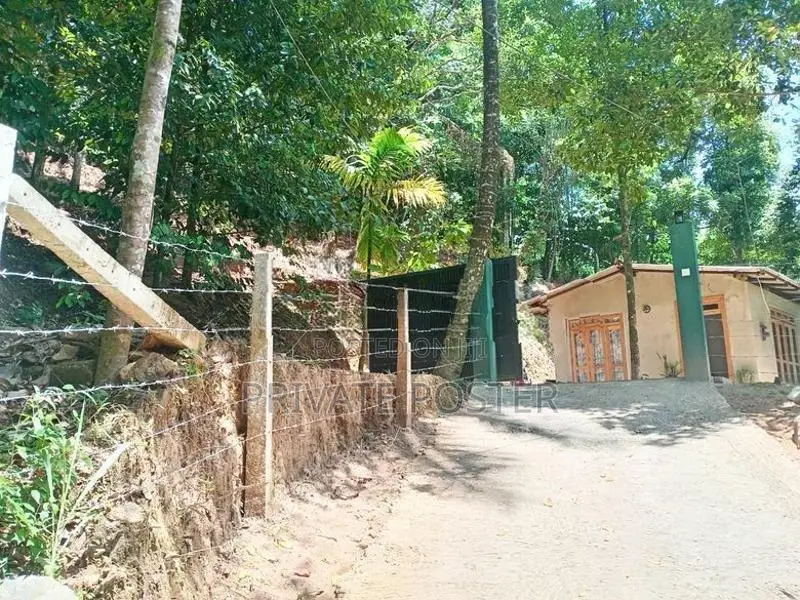 House For Sale - Pilimathalawa