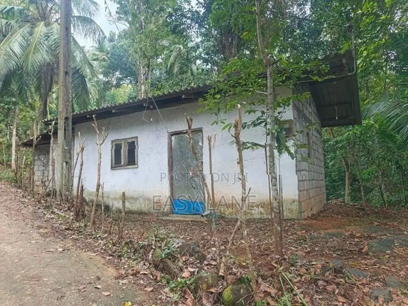 නිවස / පර්චස් 6.5 ක ඉඩම අත්තනගල්ල, කරස්නාගල ප්‍රදේශයෙන් විකිනීමට