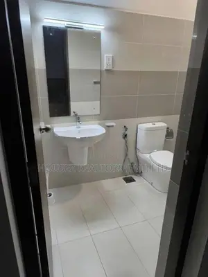 Fully Furnished 3-Bedroom Apartment for Rent – Rajagiriya