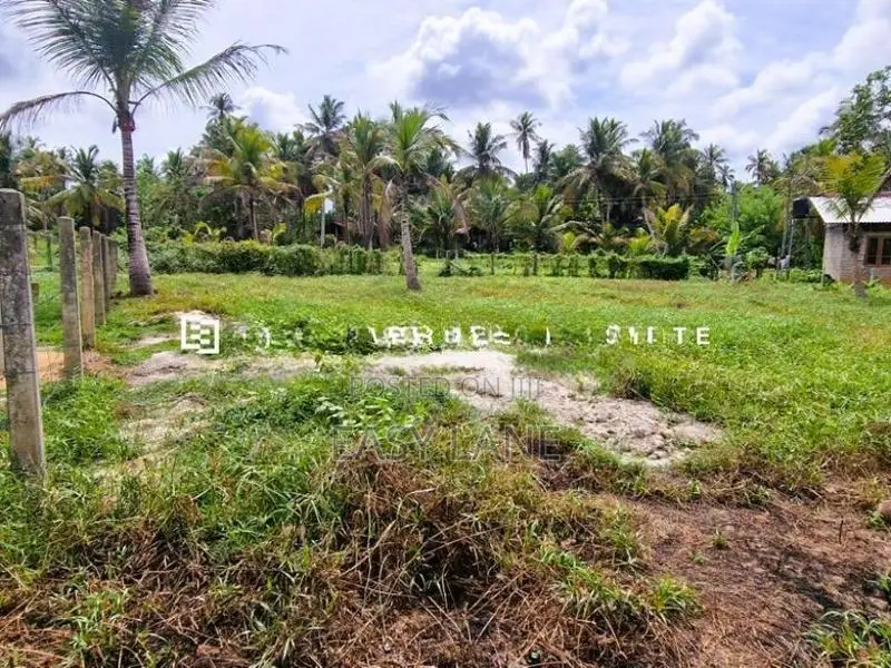 කුලියාපිටිය - පළුගමුවෙන් වටිනා ඉඩමක් විකිණීමට