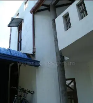 Spacious 3-Storey House for Rent in Thalangama North, Malabe