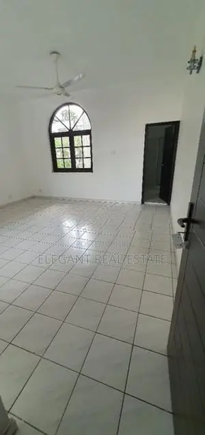 08 Bedroom 02 Storied Luxury House for Sale in Colombo 03 (A1141)