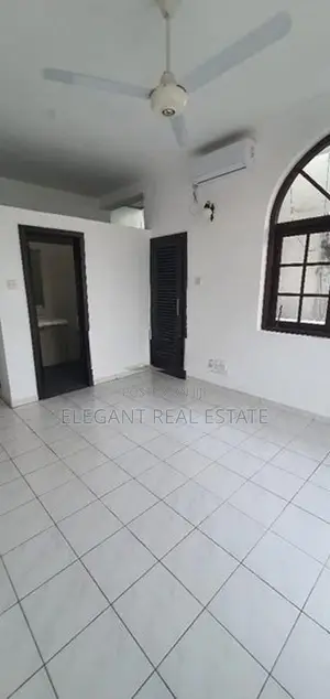 08 Bedroom 02 Storied Luxury House for Sale in Colombo 03 (A1141)