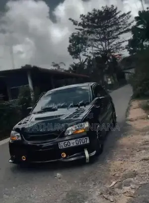 Mitsubishi Lancer CS 1 2001