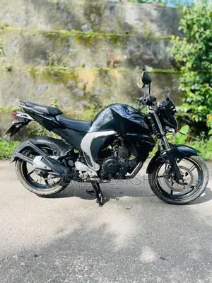 Yamaha FZS V1 2015