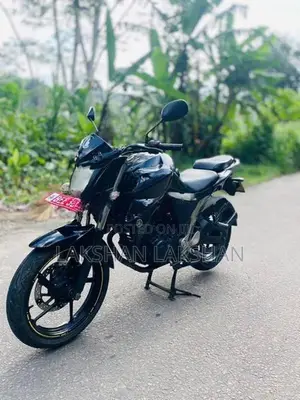Yamaha FZS V1 2015