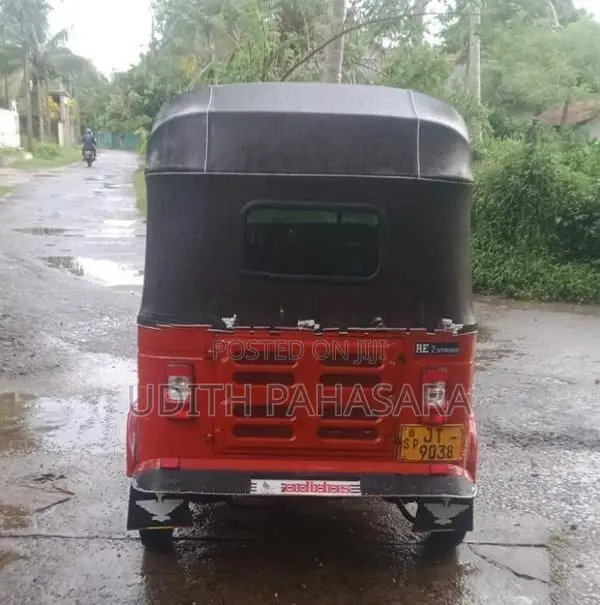 Bajaj RE 2 Stroke 2005