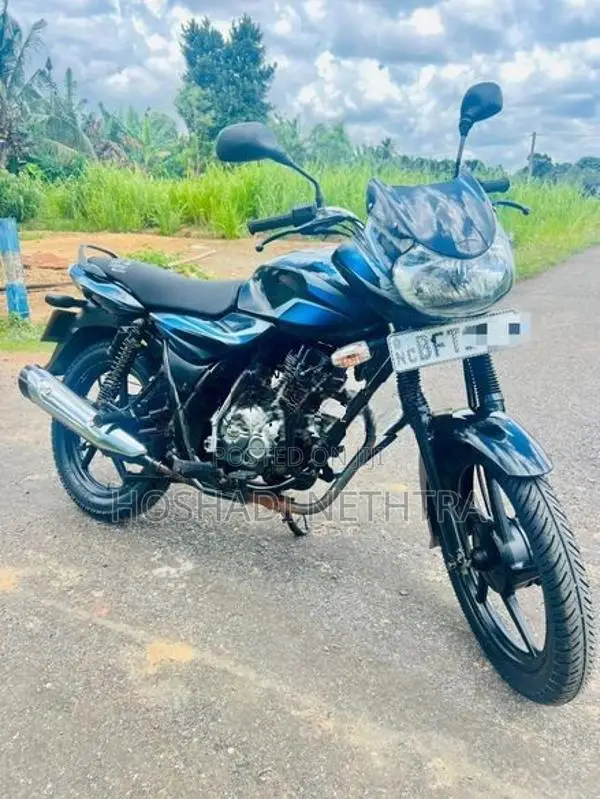 Bajaj Discover 100 2017