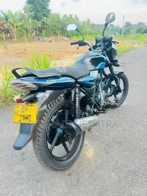 Bajaj Discover 100 2017
