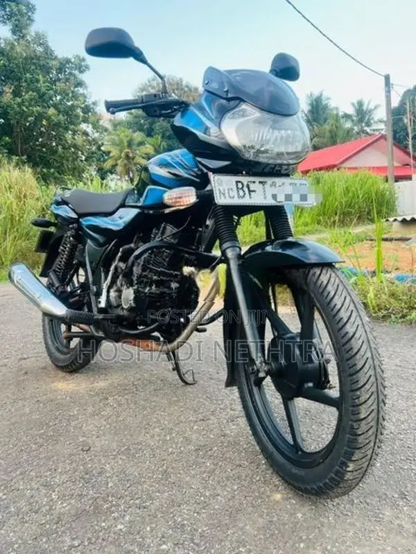Bajaj Discover 100 2017
