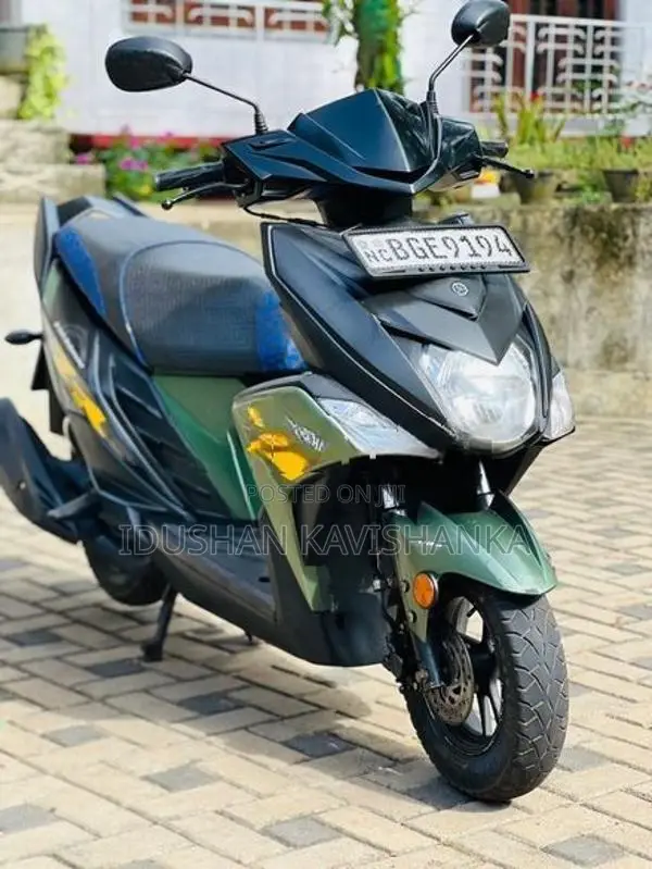 Yamaha RayZR 2018
