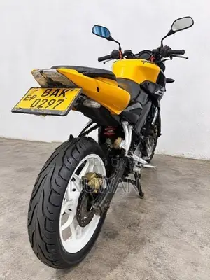 Bajaj Pulsar NS200 2013