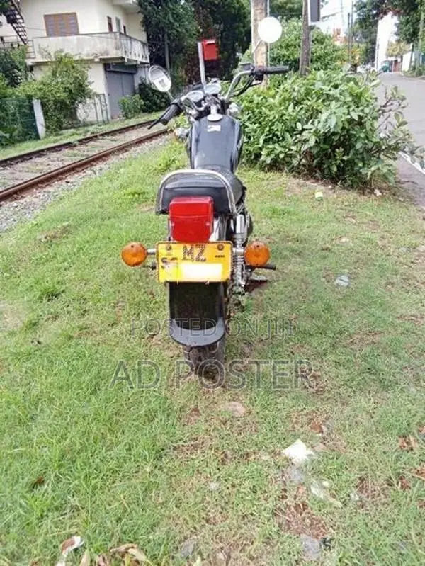Suzuki GN 125 2006