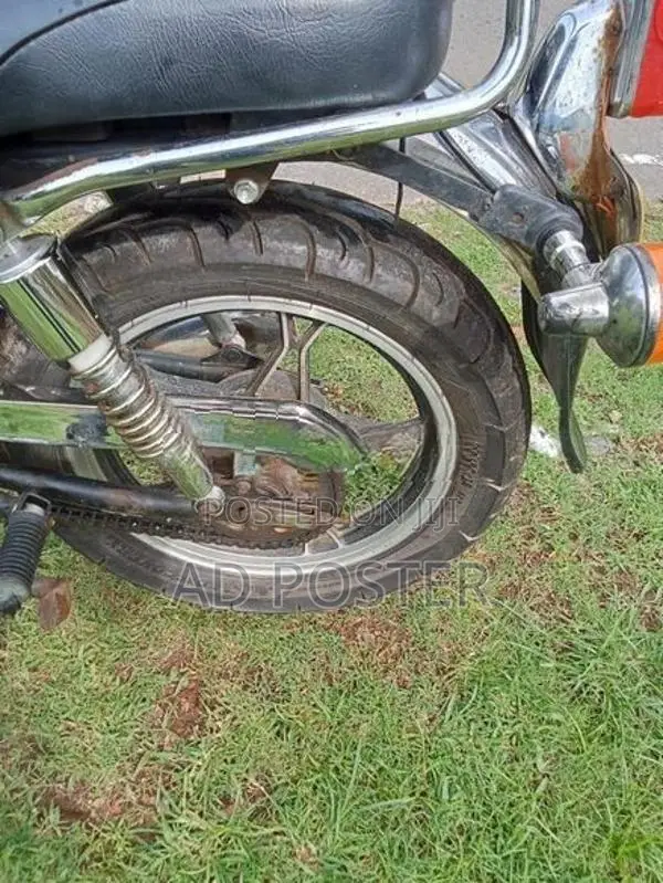 Suzuki GN 125 2006
