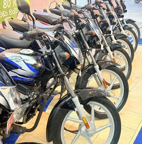 Bajaj CT100 2026