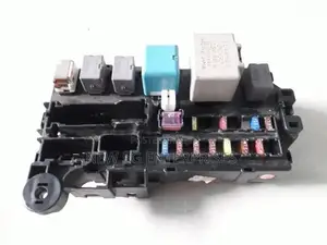 Toyota Passo KGC10 Fuse Box