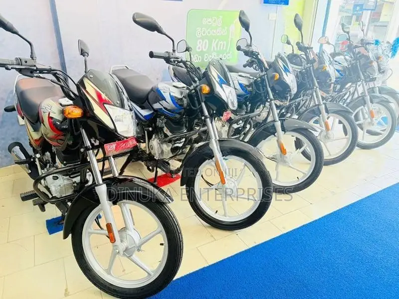 Bajaj CT100 ES 2026