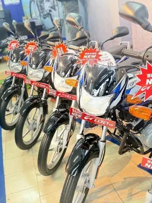 Bajaj CT100 ES 2026