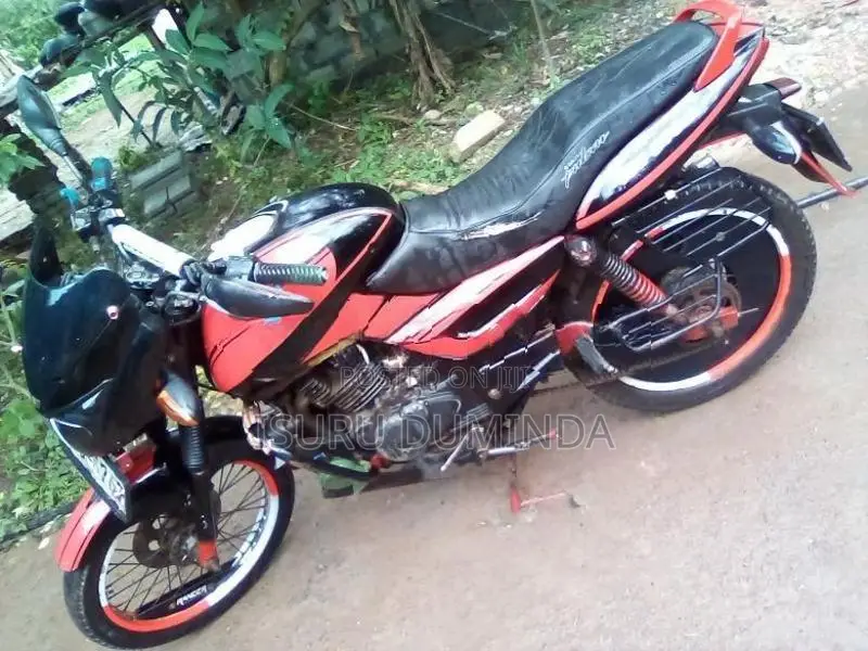 Bajaj Pulsar 180 2007