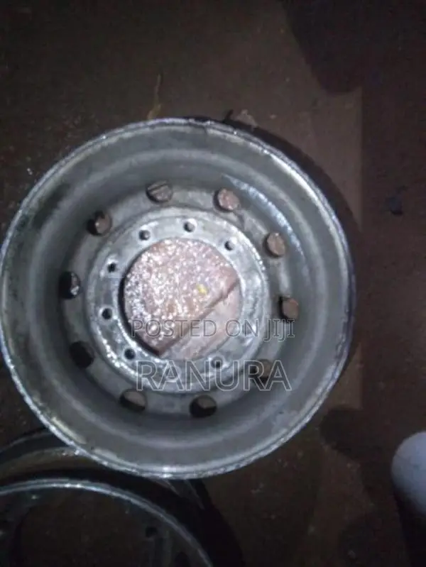 22.5" Alloy Wheel