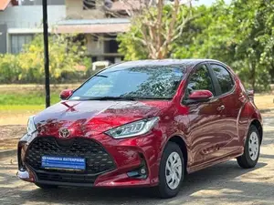 Toyota Yaris G Grade 4WAY CAMERA 2026