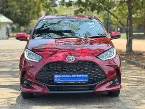 Toyota Yaris G Grade 4WAY CAMERA 2026