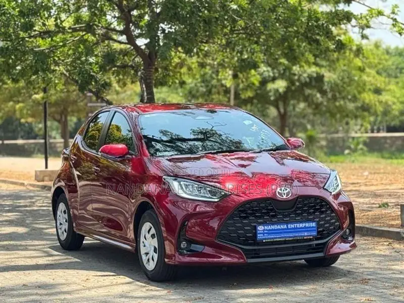 Toyota Yaris G Grade 4WAY CAMERA 2026