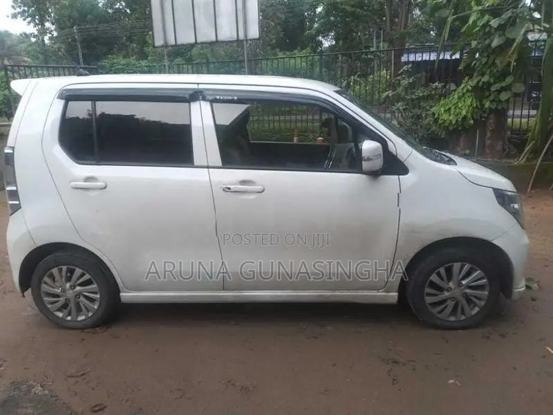 Suzuki Wagon R FZ MH44S 2014