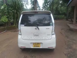 Suzuki Wagon R FZ MH44S 2014