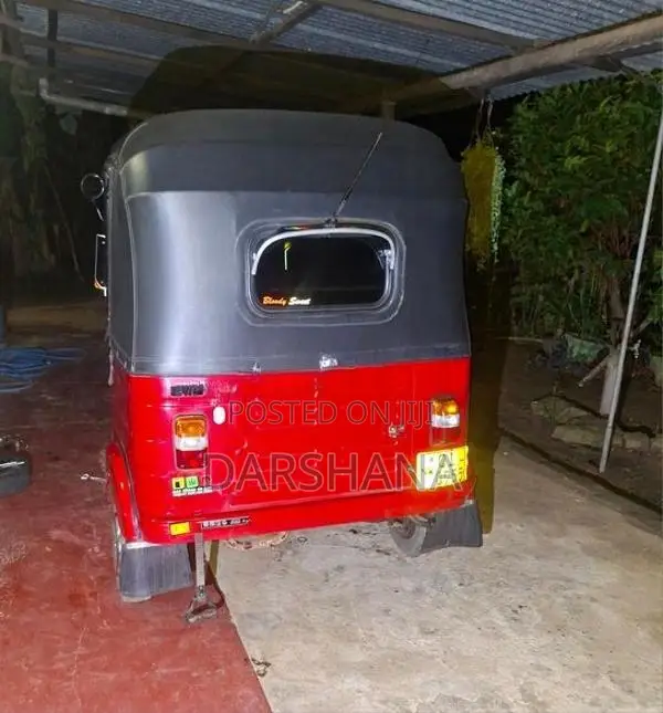 Bajaj RE 2006