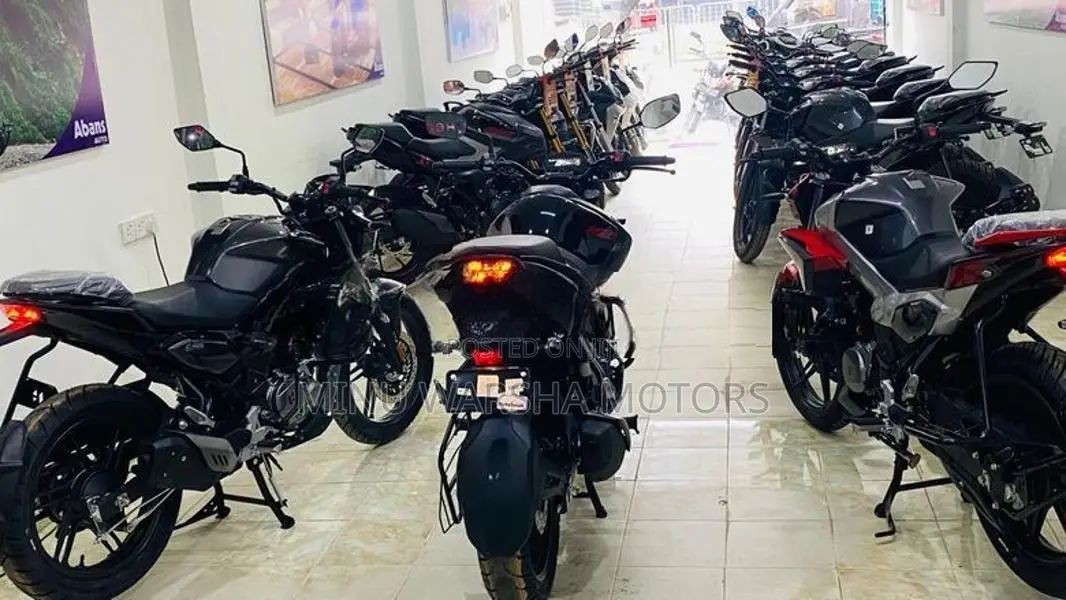 Hero Hunk 160R Brand New 2026