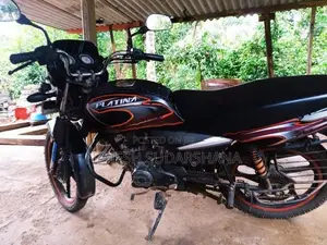 Bajaj Platina 100 2012