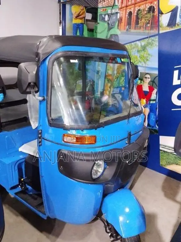 Bajaj RE 2026