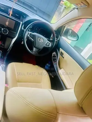 Toyota Premio G Superior 2018