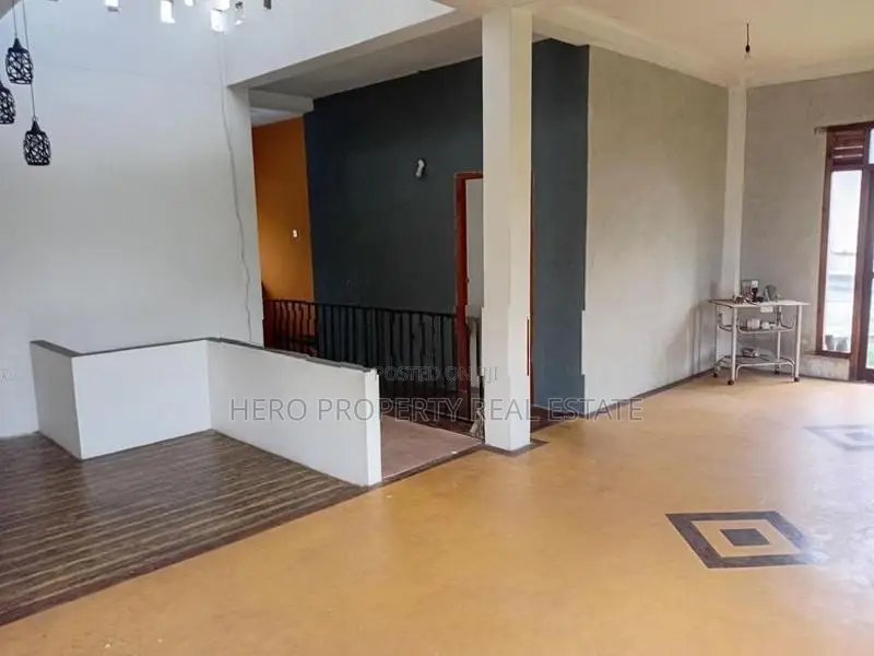(CPR1009)Upstair House for Rent in Boralesgamuwa