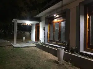 (CPR1010)Single Story Large House for Rent in Androson Road Dehiwala