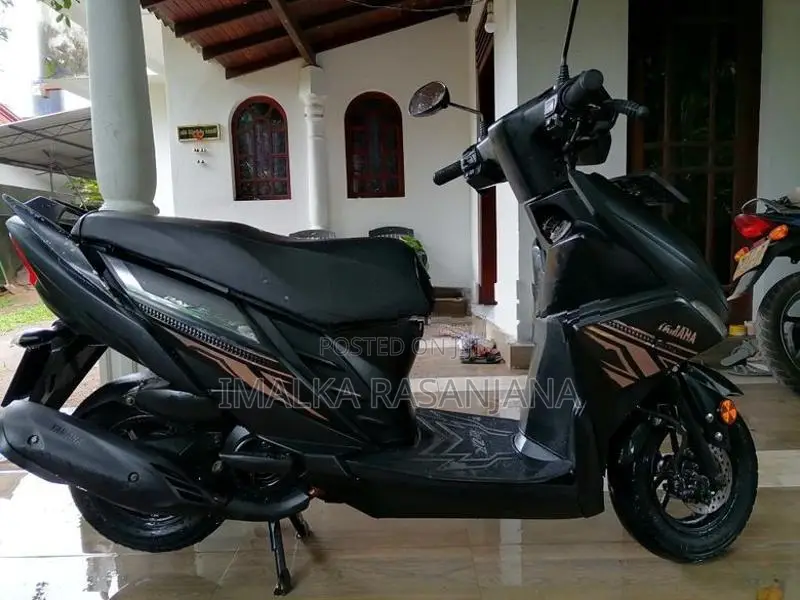 Yamaha Ray ZR 2018