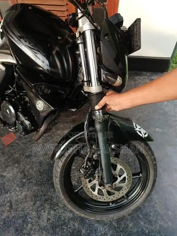 Yamaha FZS V1 2021