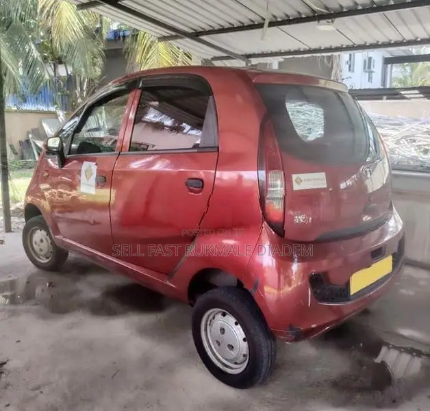 Tata Nano Twist 2016