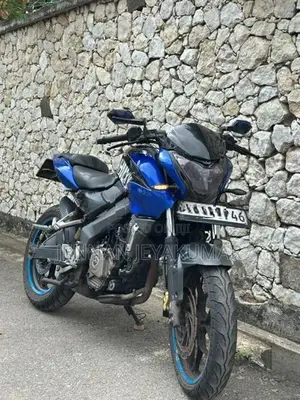 Bajaj Pulsar NS200 2016