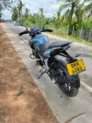 Bajaj Pulsar N160 (USD) 2025