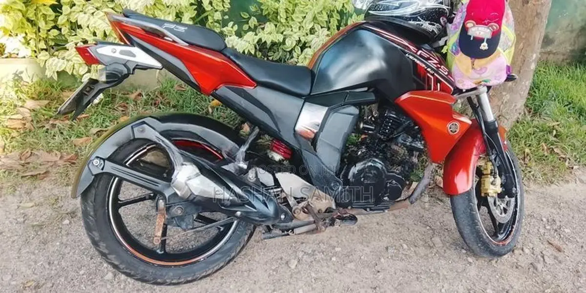 Yamaha FZs V2 2015