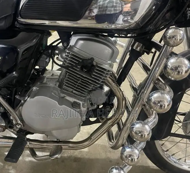 Honda Benly 2004