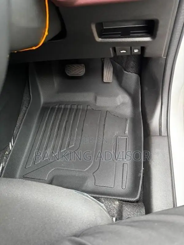 Suzuki Fronx / Toyota Taisor TPE Bucket Carpets