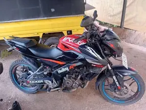 Bajaj Pulsar 135 2016
