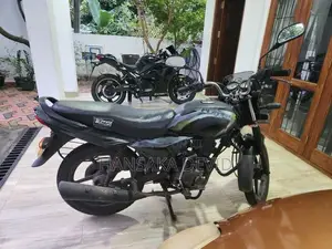 Bajaj Platina 125 2011